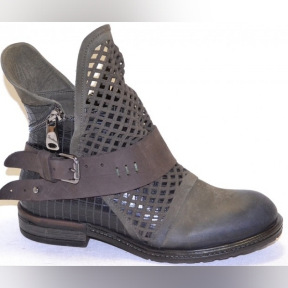 Spring Step Gavotta Distressed Brown Cutout Ankle Booties